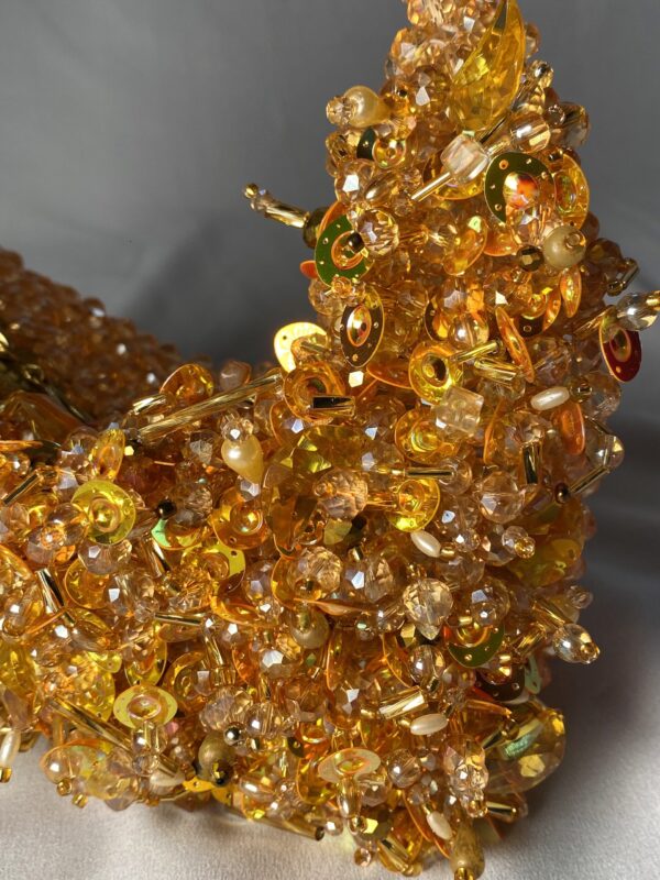 D967A2DD-3C21-40AE-AF13-3A4A44BF1B29 Olaedo - Gold