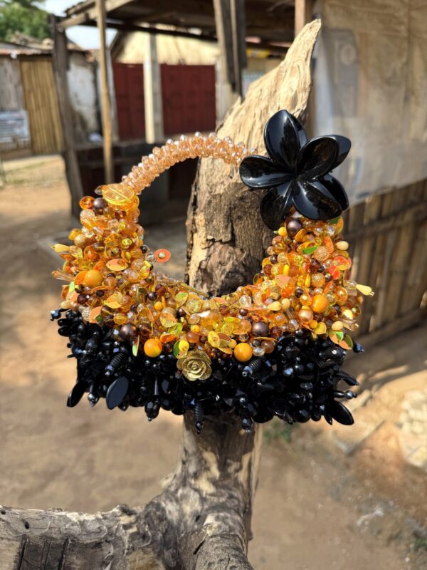 Olaedo ~ Black x Gold